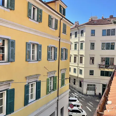 Nove Trieste
